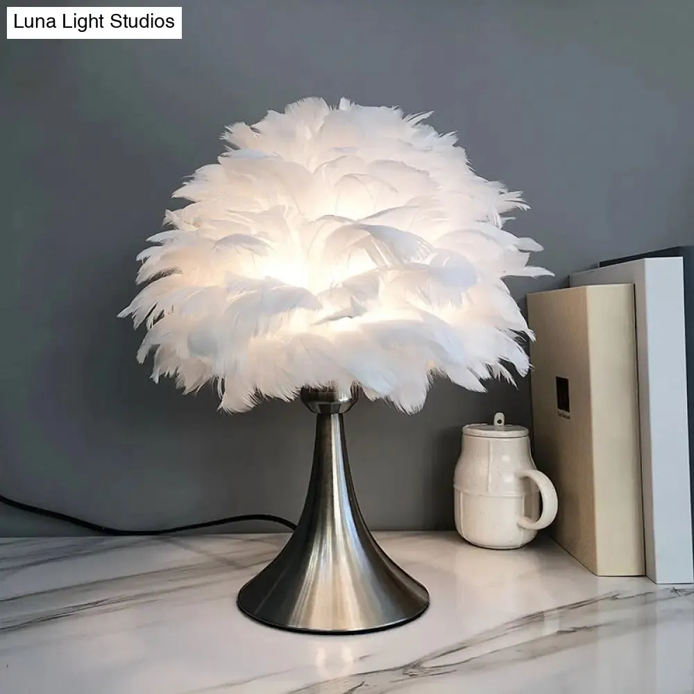 Juliette - Contemporary Table Lamp